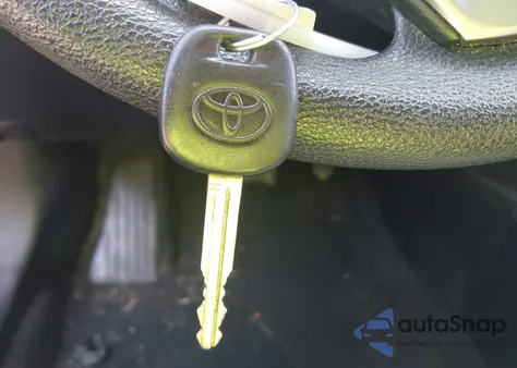 2015 Toyota Corolla L из США, поврежденный, VIN 5YFBURHE1FP311601